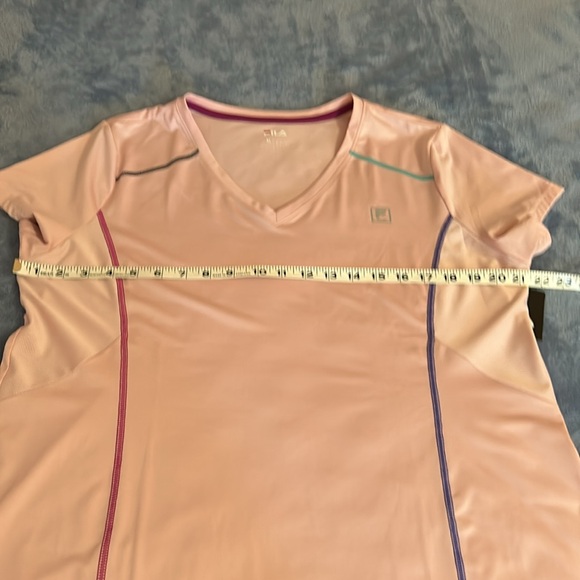 Fila Light Pink V-Neck Sports Tee. Women’s Size XL - Picture 6 of 7